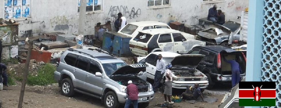 ケニア自動車解体現場